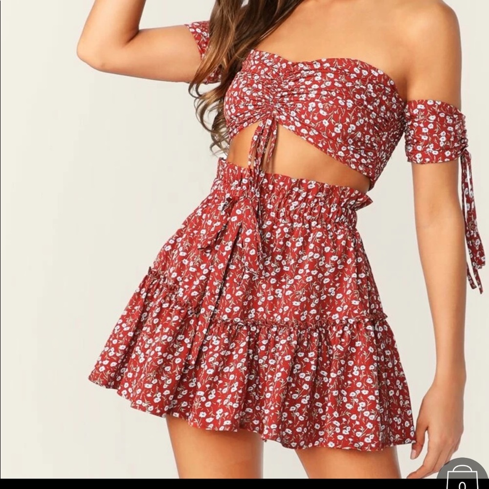 Floral 2 piece set with skirt